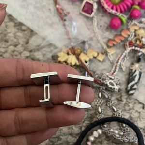 Men’s silver cuff links